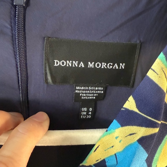 Floral V-Neck Dress - Multicolor - Picture 3 of 3